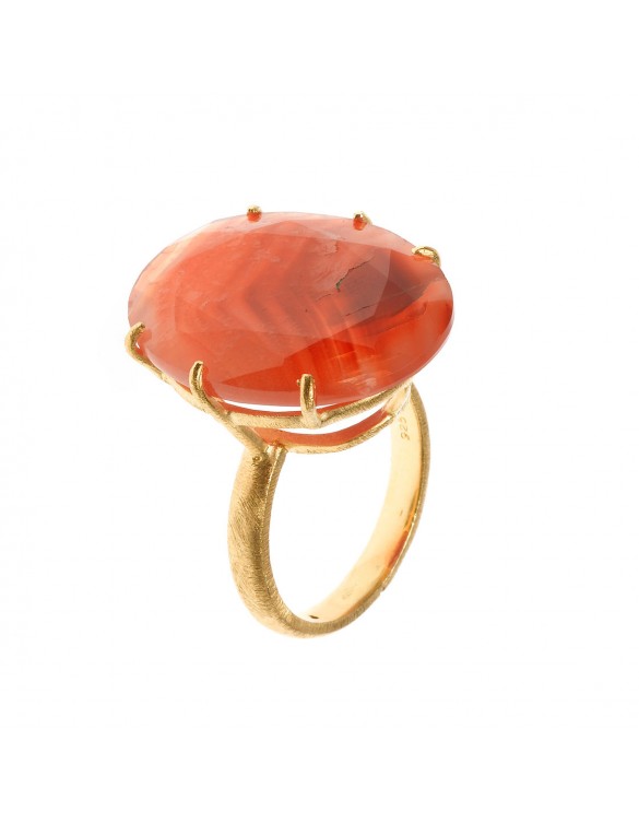 Sortija plata chapado dorado satinado 18 kilates piedra grande oval facetada cornalina - 131s0011